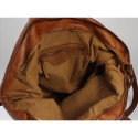Shoulder bag in washed leather